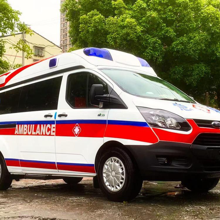 山根镇跨省救护车出租护送返乡